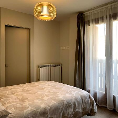 Bpirineos-Salenques Apartment เบนาสเก ภายนอก รูปภาพ